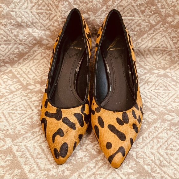 BRIAN ATWOOD Sz 6 Animal Print Pointy Toe Pony Hair Cage Chunky Heel Pumps Shoes - Picture 2 of 10